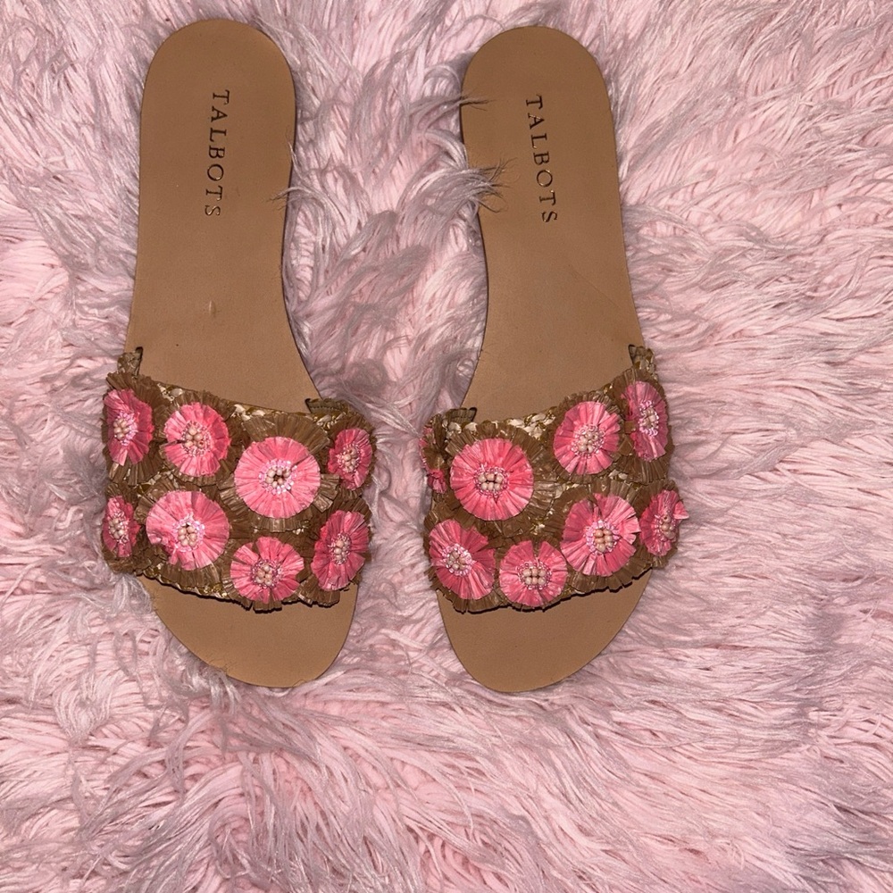 NEW Talbots Hannah Flowers Natural/Pink Straw Slides Size 8.  ***LAST CHANCE***